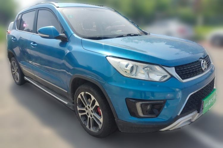 Used BAIC Senova X35 2016 1.5L Automatic Luxury Edition Front Right 45 Deg