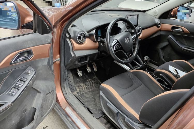 Used BAIC Senova X35 2016 1.5L Manual Elite Edition Driver Seat