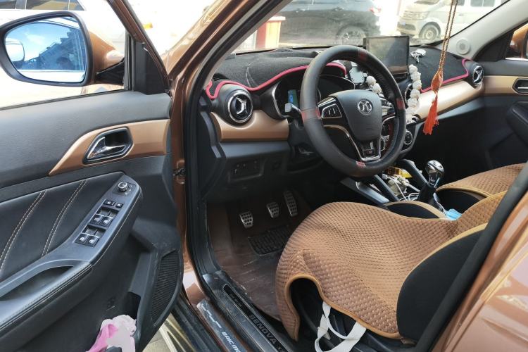 Used BAIC Senova X35 2016 1.5L Manual Elite Edition Driver Seat