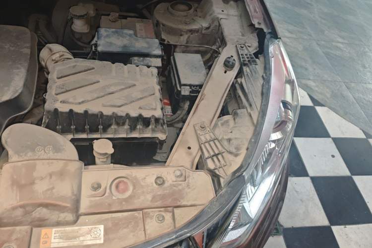 Used BAIC Senova X35 2016 1.5L Manual Luxury Edition Engine Bay Left
