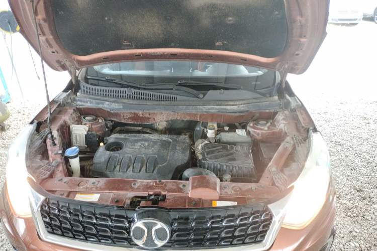 Used BAIC Senova X35 2016 1.5L Automatic Luxury Edition Engine Bay