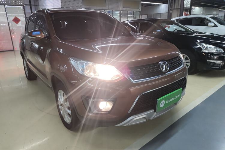 Used BAIC Senova X35 2016 1.5L Manual Elite Edition Exterior 1