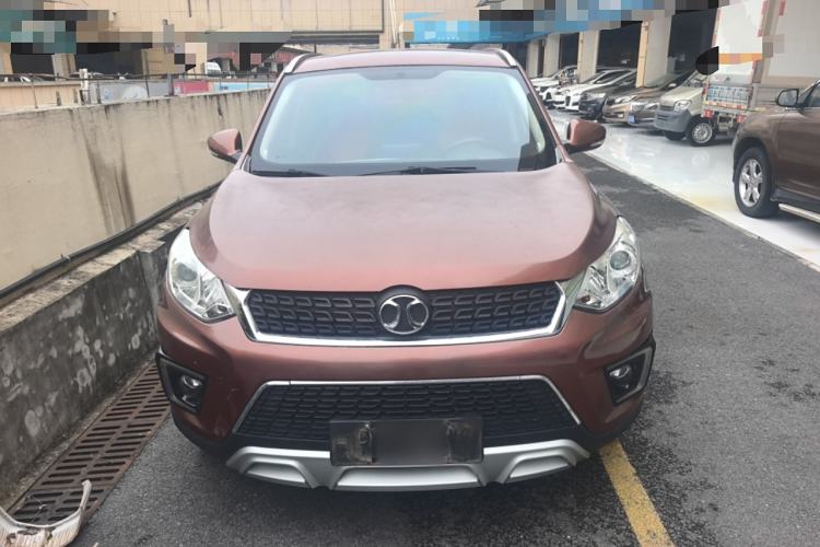 Used BAIC Senova X35 2016 1.5L Manual Luxury Edition Exterior 1