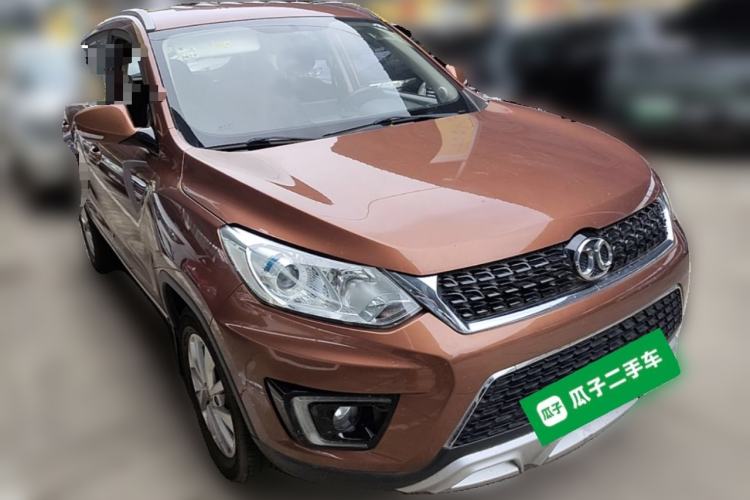 Used BAIC Senova X35 2016 1.5L Manual Elite Edition Front Right 45 Deg