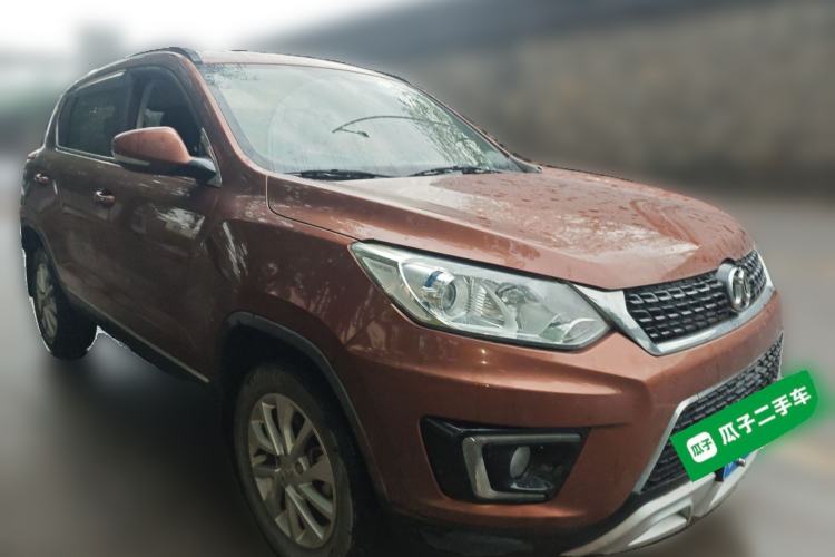 Used BAIC Senova X35 2016 1.5L Manual Elite Edition Front Right 45 Deg