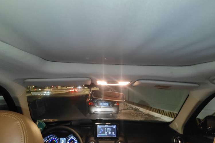 Used BAIC Senova X35 2016 1.5L Automatic Luxury Edition Headliner