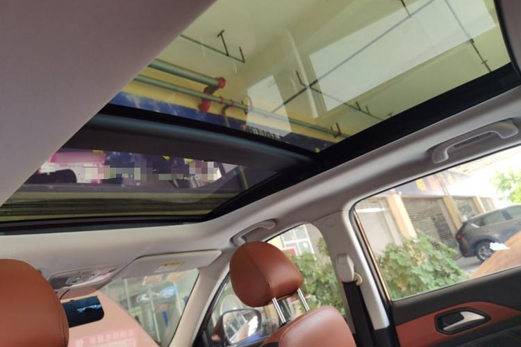 Used BAIC Senova X35 2016 1.5L Automatic Luxury Edition Headliner