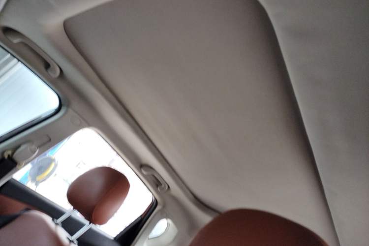 Used BAIC Senova X35 2016 1.5L Automatic Luxury Edition Headliner