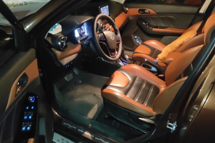 Used BAIC Senova X35 2016 1.5L Automatic Luxury Edition Interior 3
