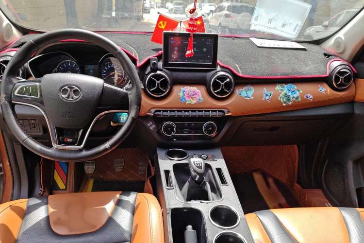 Used BAIC Senova X35 2016 1.5L Manual Luxury Edition Interior 3