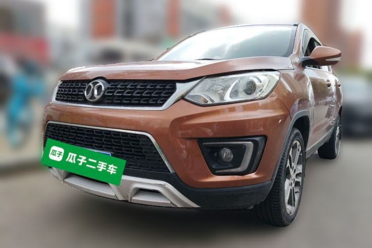 Used BAIC Senova X35 2016 1.5L Automatic Luxury Edition Guazi used car, China used car export, Used car for sale, Used cars, Cheapest cars for sale