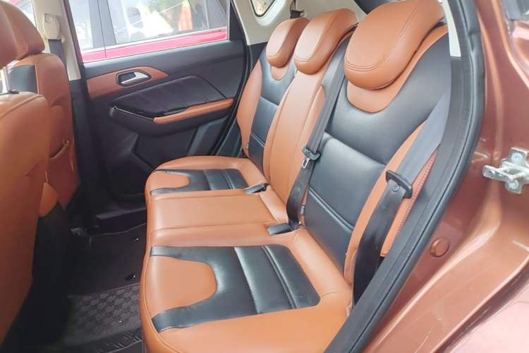 Used BAIC Senova X35 2016 1.5L Automatic Luxury Edition Left Rear Seat
