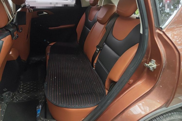 Used BAIC Senova X35 2016 1.5L Manual Luxury Edition Left Rear Seat