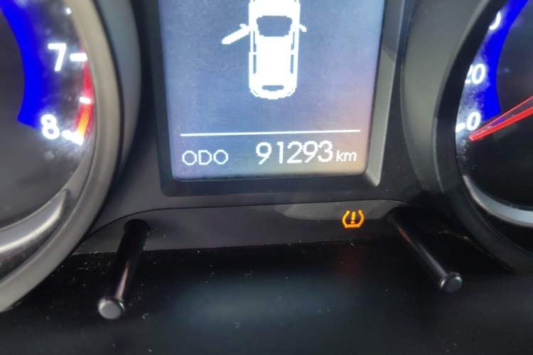 Used BAIC Senova X35 2016 1.5L Manual Elite Edition Odometer Close Up
