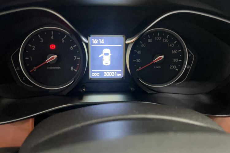 Used BAIC Senova X35 2016 1.5L Automatic Luxury Edition Odometer Close Up