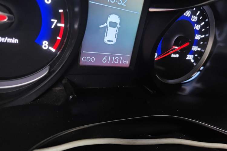 Used BAIC Senova X35 2016 1.5L Manual Luxury Edition Odometer Close Up