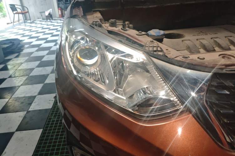 Used BAIC Senova X35 2016 1.5L Manual Luxury Edition Right Front Headlight