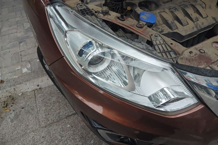 Used BAIC Senova X35 2016 1.5L Manual Luxury Edition Right Front Headlight