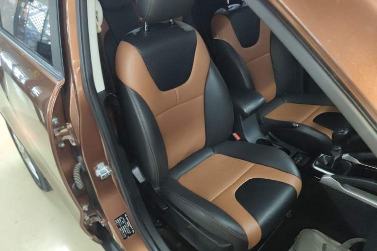 Used BAIC Senova X35 2016 1.5L Manual Elite Edition Right Front Seat