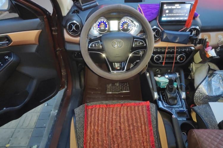 Used BAIC Senova X35 2016 1.5L Automatic Elite Edition Steering Wheel