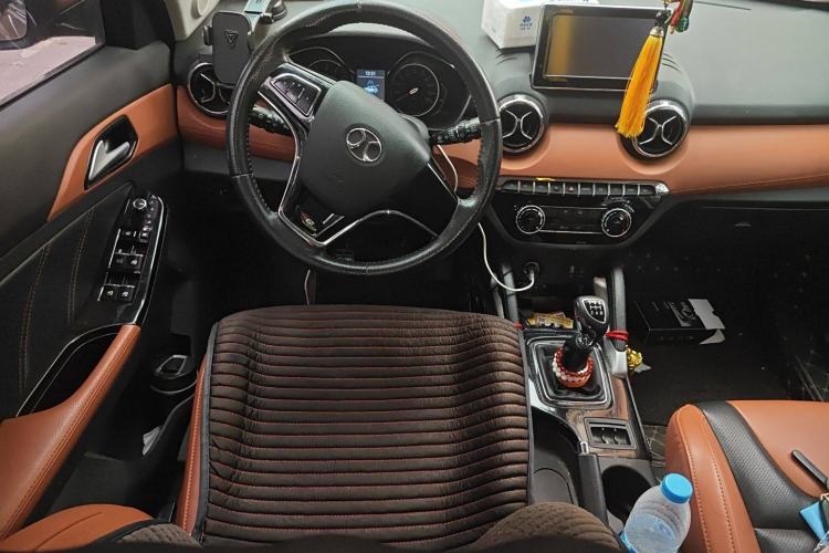 Used BAIC Senova X35 2016 1.5L Manual Luxury Edition Steering Wheel