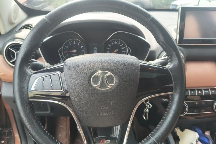 Used BAIC Senova X35 2016 1.5L Manual Luxury Edition Steering Wheel