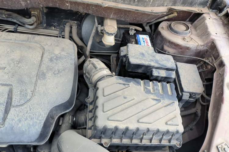 Used BAIC Senova X35 2016 1.5L Manual Luxury Edition Engine Bay Left