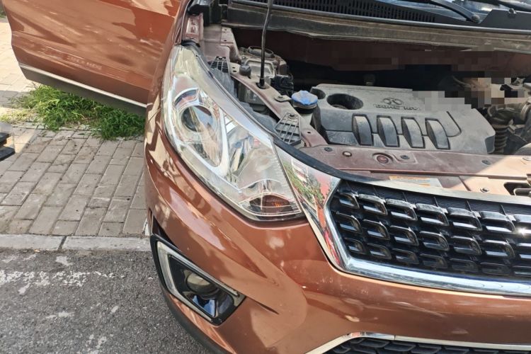 Used BAIC Senova X35 2016 1.5L Automatic Luxury Edition Exterior 6