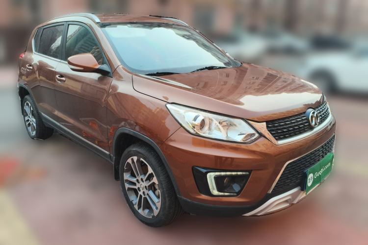 Used BAIC Senova X35 2016 1.5L Automatic Luxury Edition Front Right 45 Deg