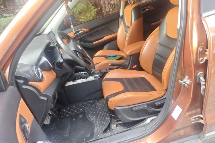 Used BAIC Senova X35 2016 1.5L Automatic Luxury Edition Left Front Seat