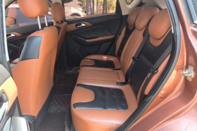 Used BAIC Senova X35 2016 1.5L Manual Luxury Edition Left Rear Seat