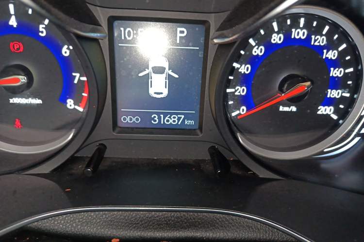 Used BAIC Senova X35 2016 1.5L Automatic Luxury Edition Odometer Close Up