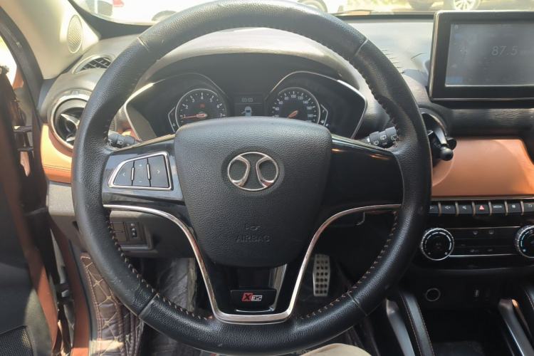 Used BAIC Senova X35 2016 1.5L Manual Luxury Edition Steering Wheel