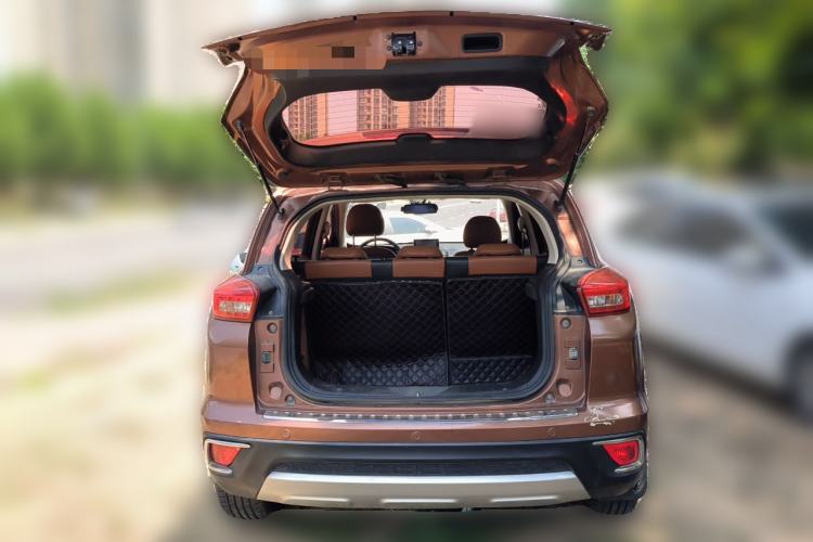 Used BAIC Senova X35 2016 1.5L Manual Luxury Edition Trunk