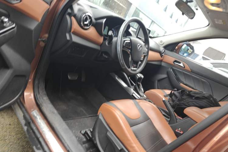 Used BAIC Senova X35 2016 1.5L Automatic Luxury Edition Driver Seat