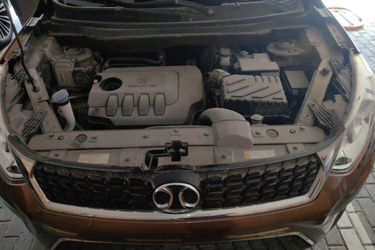 Used BAIC Senova X35 2016 1.5L Automatic Luxury Edition Engine Bay