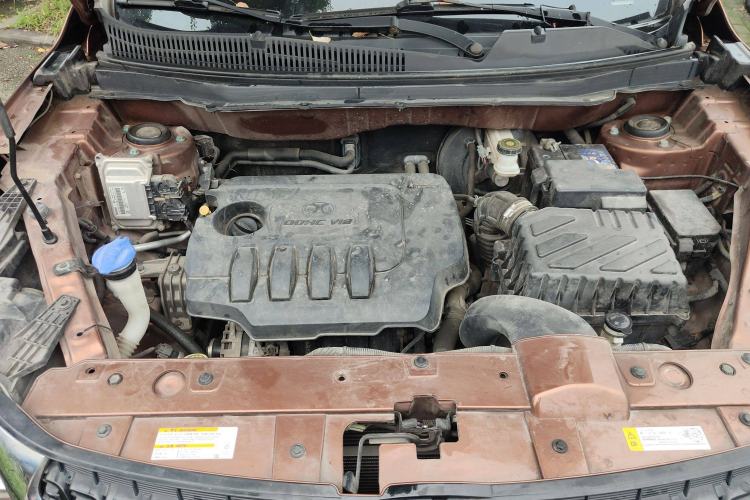 Used BAIC Senova X35 2016 1.5L Automatic Luxury Edition Engine Bay