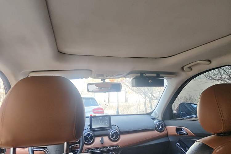 Used BAIC Senova X35 2016 1.5L Automatic Luxury Edition Headliner