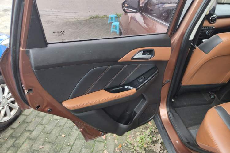 Used BAIC Senova X35 2016 1.5L Automatic Luxury Edition Left Rear Door Interior