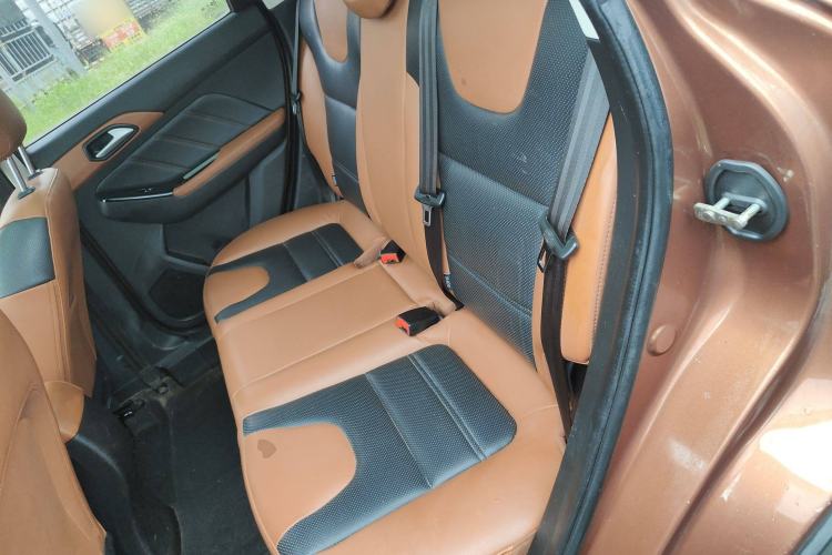 Used BAIC Senova X35 2016 1.5L Automatic Luxury Edition Left Rear Seat