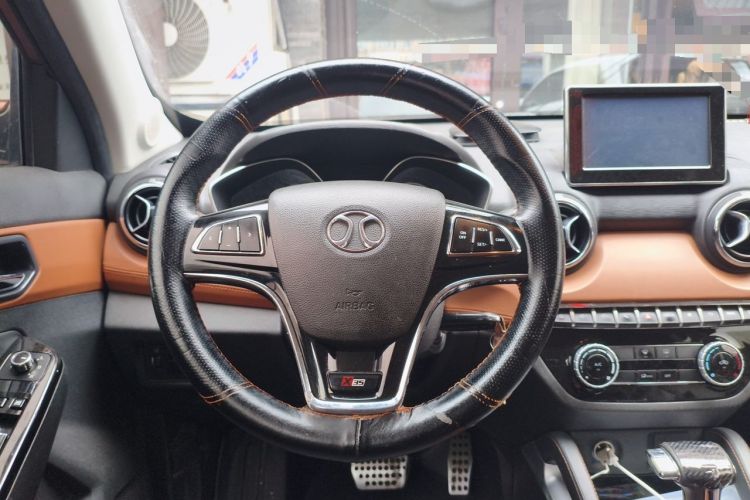 Used BAIC Senova X35 2016 1.5L Automatic Prestige Edition Steering Wheel