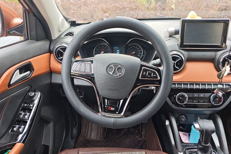 Used BAIC Senova X35 2016 1.5L Automatic Luxury Edition Steering Wheel