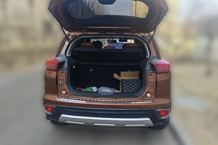 Used BAIC Senova X35 2016 1.5L Automatic Luxury Edition Trunk