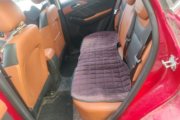 Used BAIC Senova X35 2016 1.5L Manual Luxury Edition Left Rear Seat