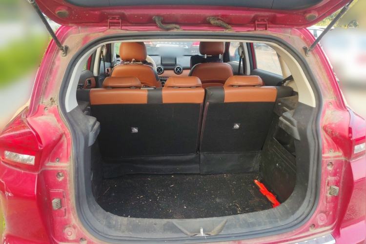 Used BAIC Senova X35 2016 1.5L Manual Luxury Edition Trunk
