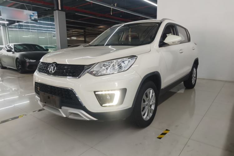 Used BAIC Senova X35 2016 1.5L Manual Elite Edition Guazi used car, China used car export, Used car for sale, Used cars, Cheapest cars for sale