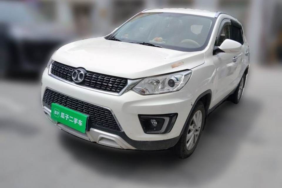 BAIC Senova X35 2016