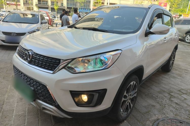 Used BAIC Senova X35 2016 1.5L Manual Luxury Edition Guazi used car, China used car export, Used car for sale, Used cars, Cheapest cars for sale
