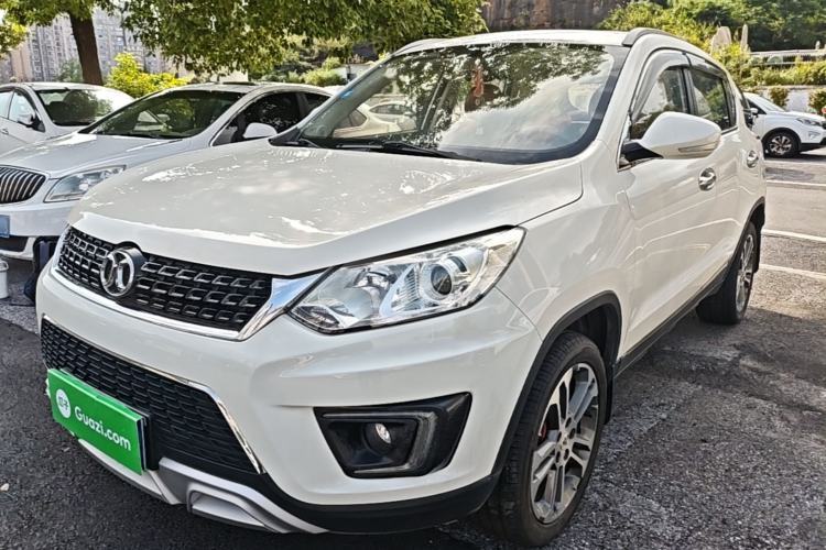Used BAIC Senova X35 2016 1.5L Automatic Luxury Edition Guazi used car, China used car export, Used car for sale, Used cars, Cheapest cars for sale