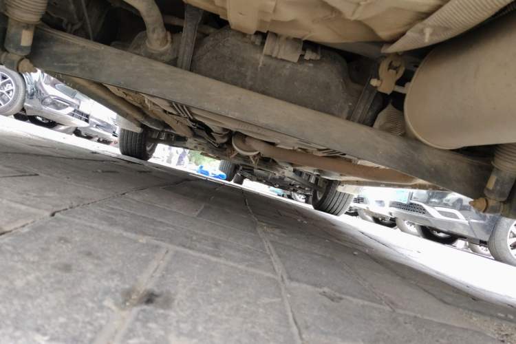 Used BAIC Senova X35 2016 1.5L manual Fashion Edition Chassis Rear